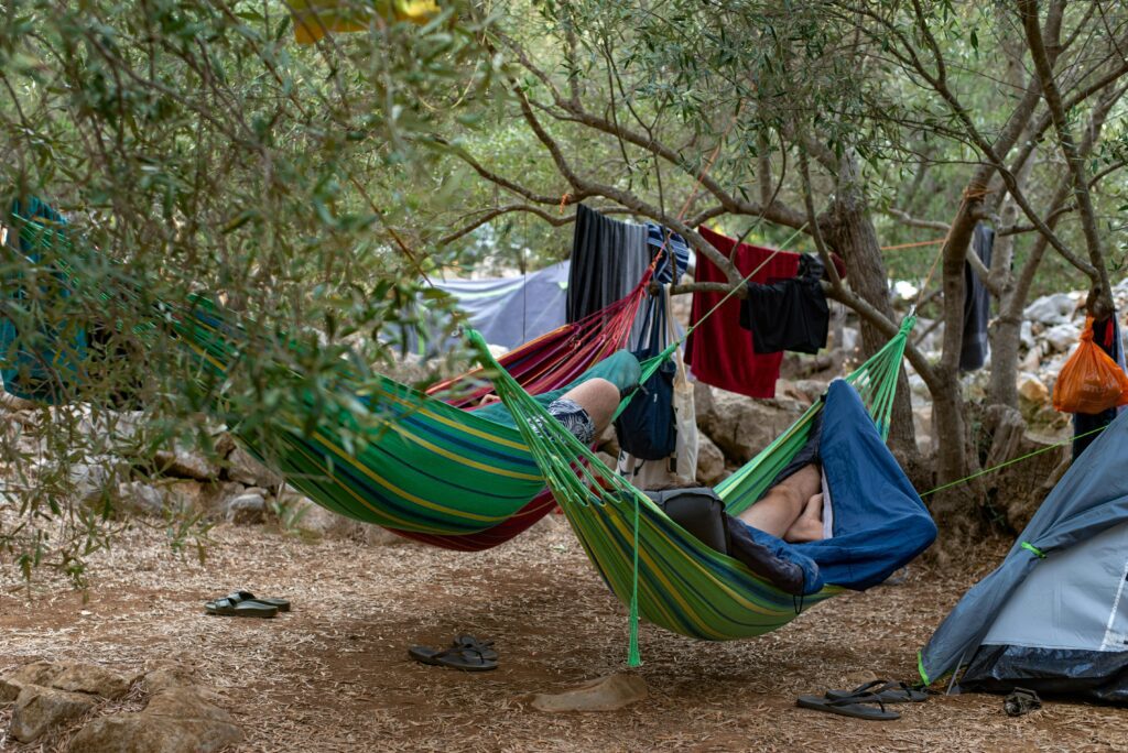 camping dans un hamac